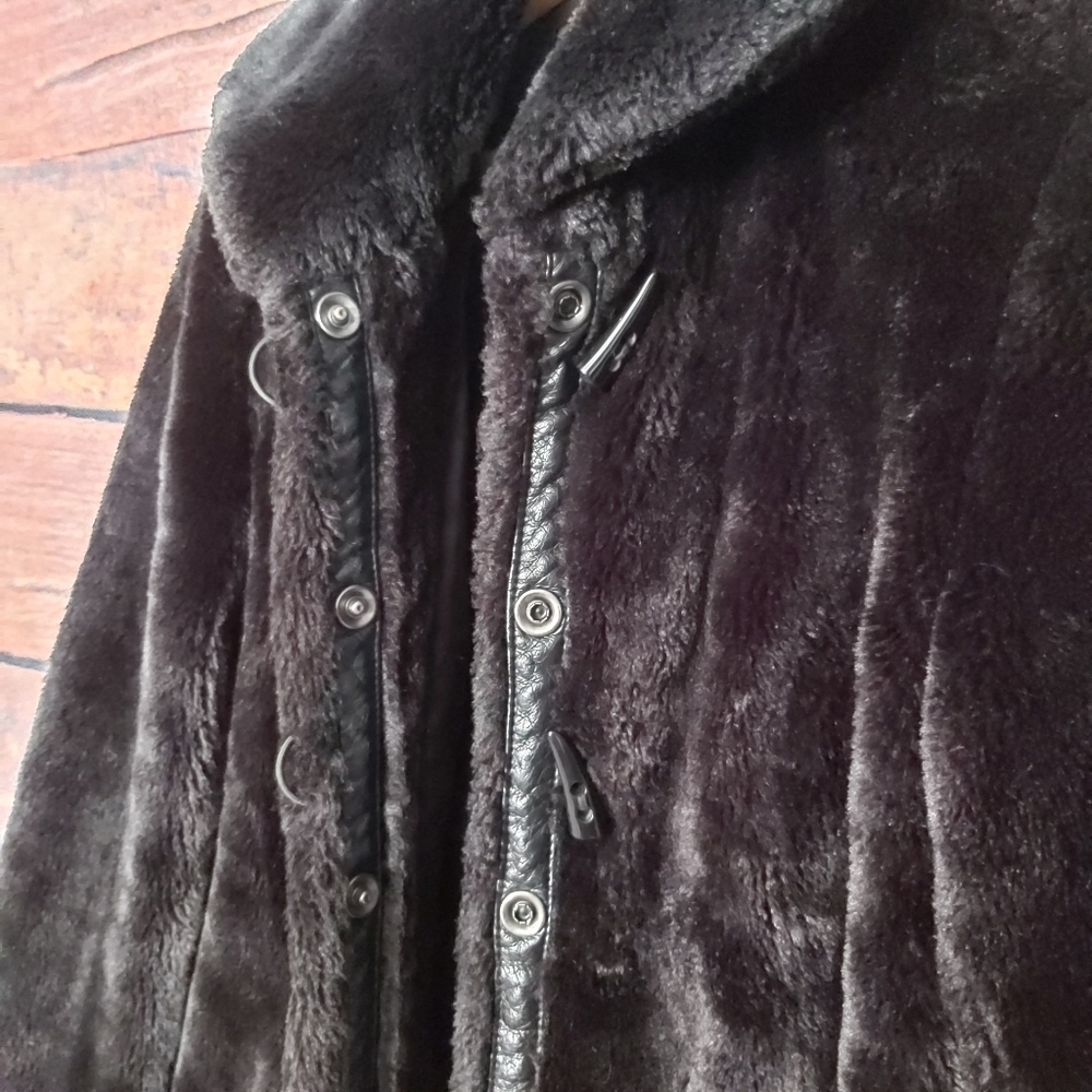 FAUX fur teddy coat black jacket San Francisco size small - Picture 2 of 9